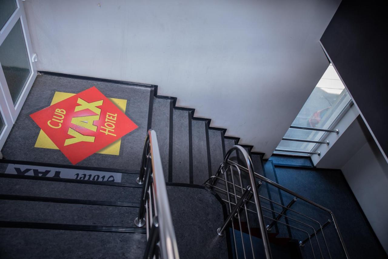 Hotel Yax Cîmpeni Εξωτερικό φωτογραφία